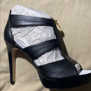 Michael Kors Damita Platform Leather